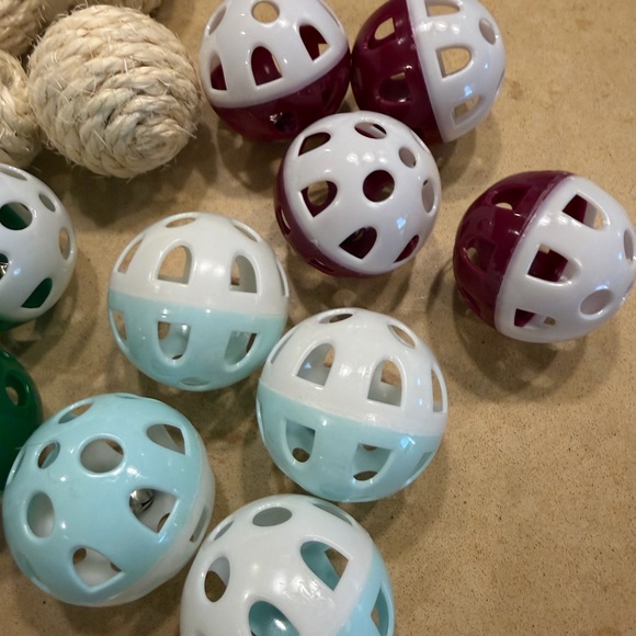 Heart To Tail Cat Toys Bundle - Picture 3 of 3